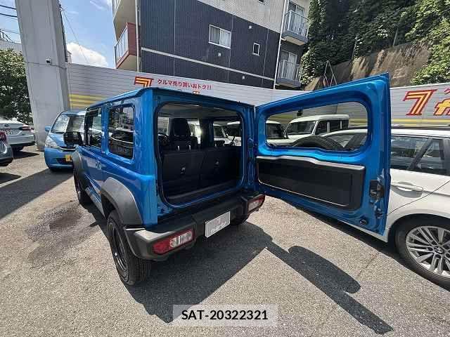 Suzuki JIMNY SIERRA 2025-01 8099893-28