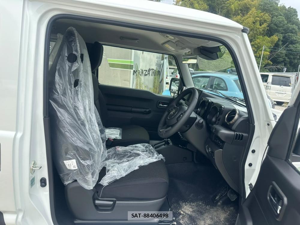 Suzuki JIMNY SIERRA 2026-05 7455147-10