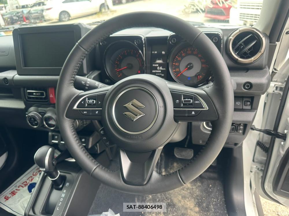 Suzuki JIMNY SIERRA 2026-05 7455147-13