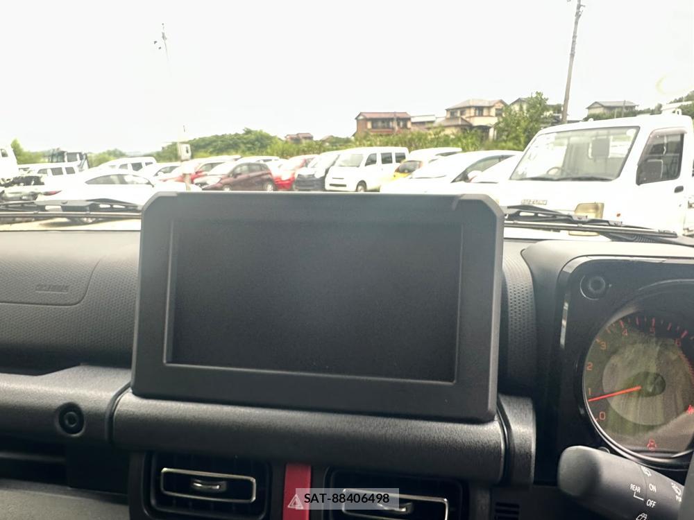Suzuki JIMNY SIERRA 2026-05 7455147-16
