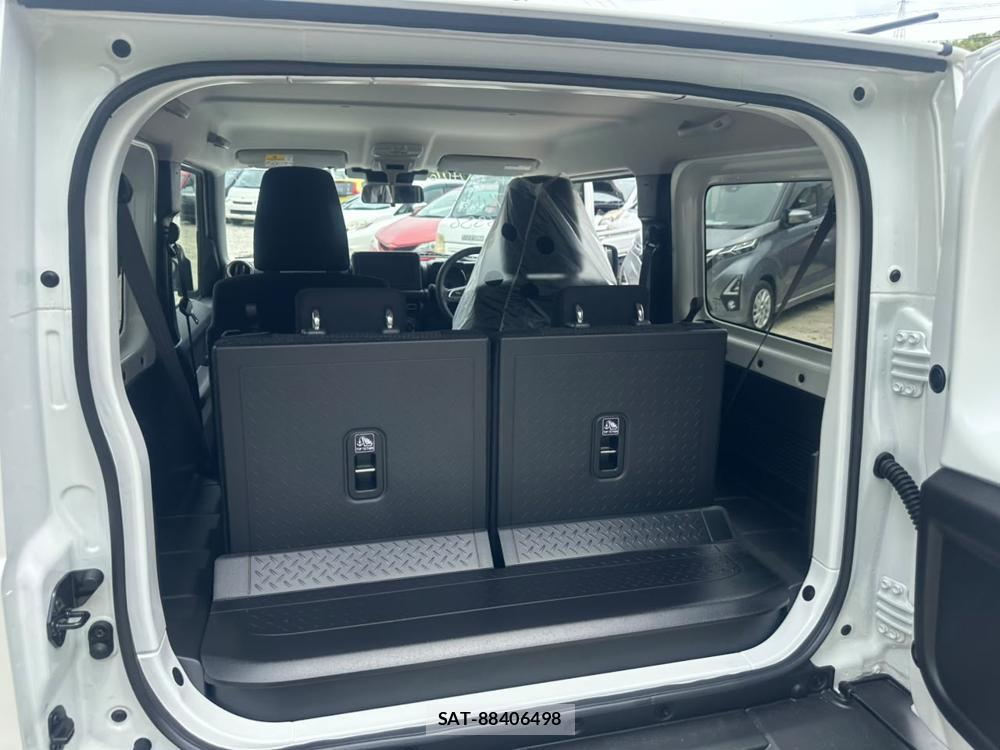 Suzuki JIMNY SIERRA 2026-05 7455147-22
