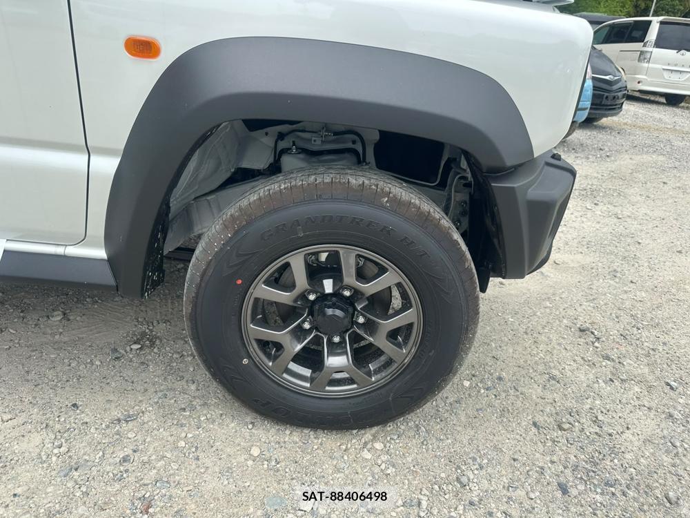 Suzuki JIMNY SIERRA 2026-05 7455147-25