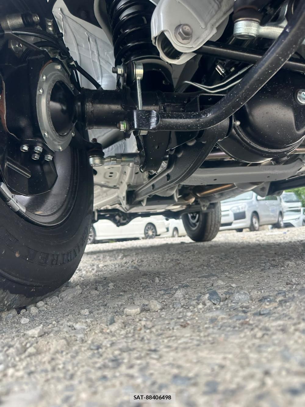 Suzuki JIMNY SIERRA 2026-05 7455147-37