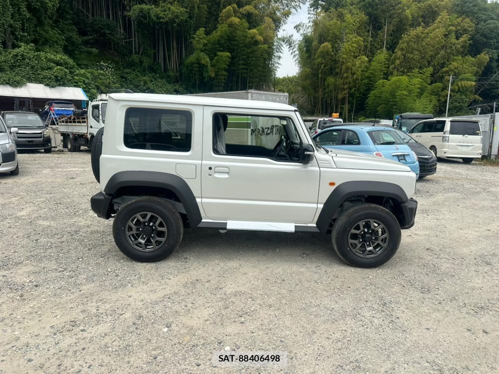 Suzuki JIMNY SIERRA 2026-05 7455147-5