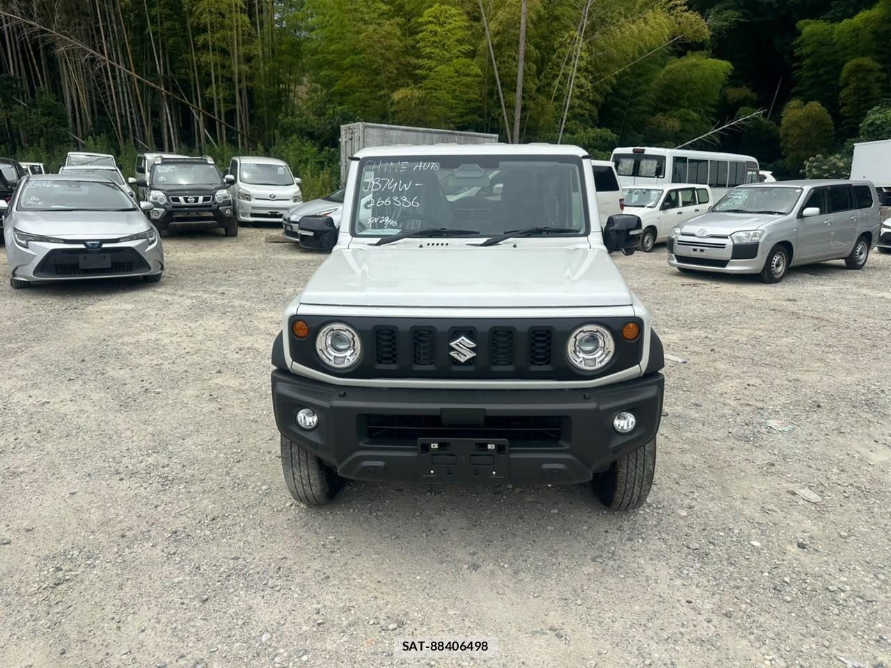 Suzuki JIMNY SIERRA 2026-05 7455147-6