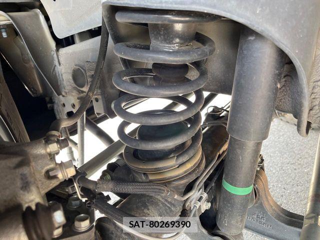 Suzuki JIMNY SIERRA 2024-03 8208100-19
