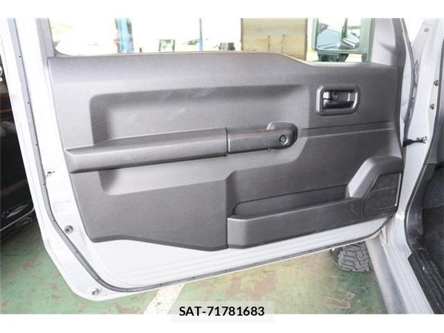 Suzuki JIMNY SIERRA 2021-09 8208105-15
