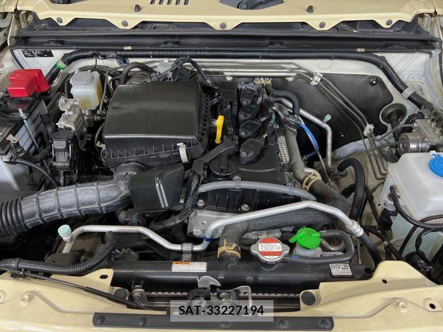 Suzuki JIMNY SIERRA 2020-07 8208108-17