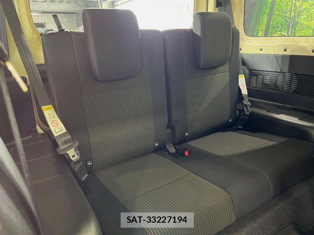 Suzuki JIMNY SIERRA 2020-07 8208108-8