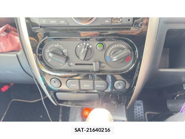Suzuki JIMNY SIERRA 2015-10 8208107-14