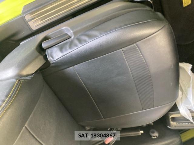 Suzuki JIMNY SIERRA 2019-03 8208104-15
