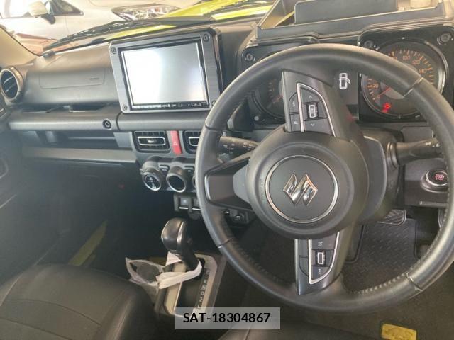 Suzuki JIMNY SIERRA 2019-03 8208104-17