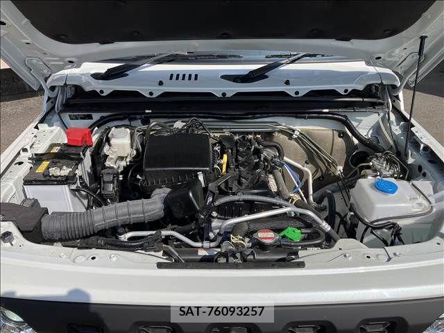Suzuki JIMNY SIERRA 2024-10 8245555-19