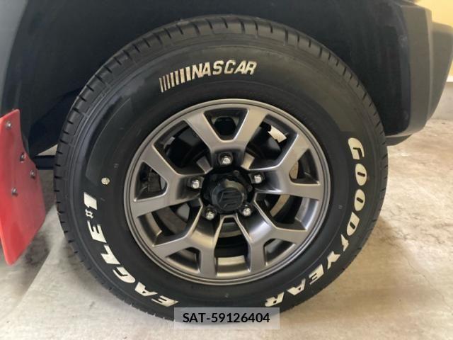 Suzuki JIMNY SIERRA 2022-02 8314982-3