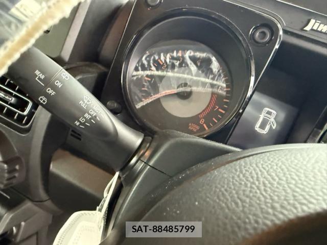 Suzuki JIMNY SIERRA 2023-03 8314983-8
