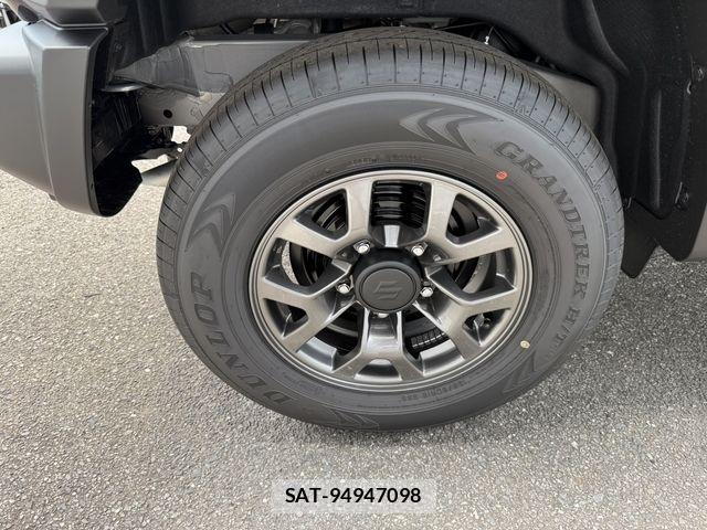 Suzuki JIMNY SIERRA 2026-07 8314978-23