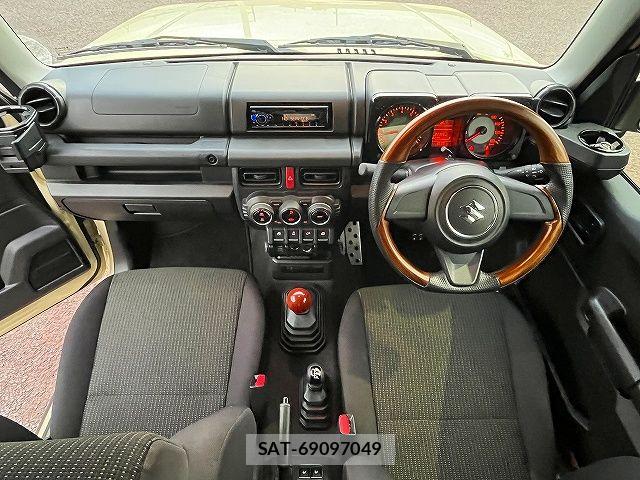 Suzuki JIMNY SIERRA 2023-01 8314988-1