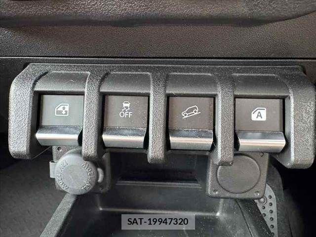 Suzuki JIMNY SIERRA 2022-12 8336375-28