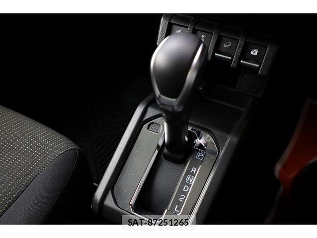 Suzuki JIMNY SIERRA 2024-03 8336379-13
