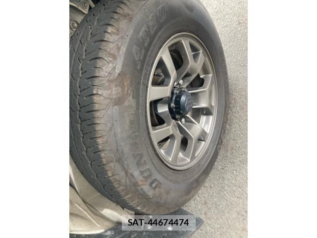 Suzuki JIMNY SIERRA 2020-09 8336383-4