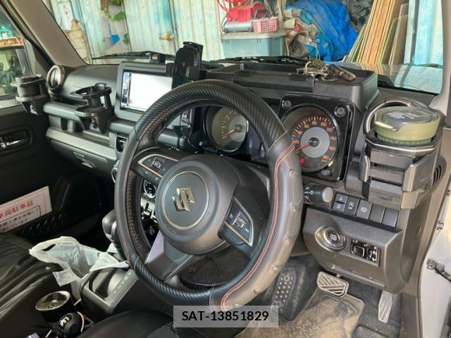 Suzuki JIMNY SIERRA 2021-11 8371761-12