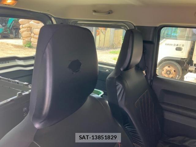 Suzuki JIMNY SIERRA 2021-11 8371761-14