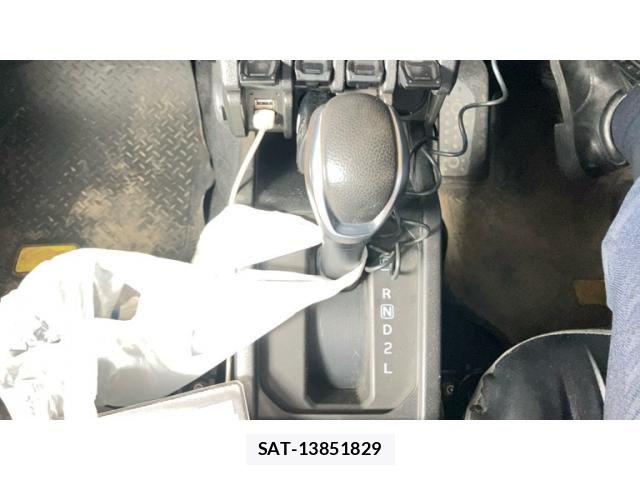 Suzuki JIMNY SIERRA 2021-11 8371761-21