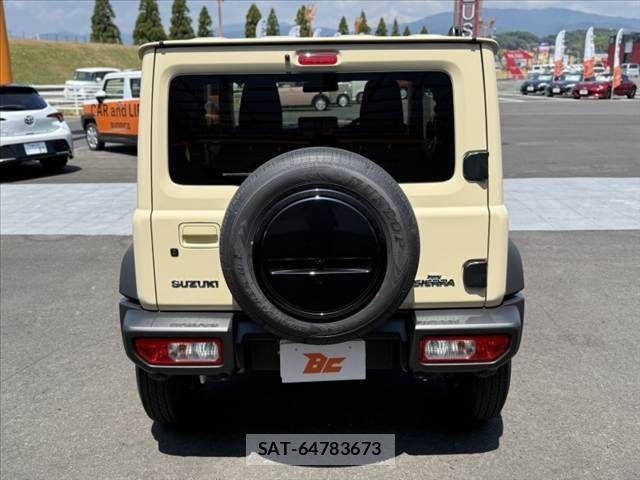 Suzuki JIMNY SIERRA 2026-08 8413047-11