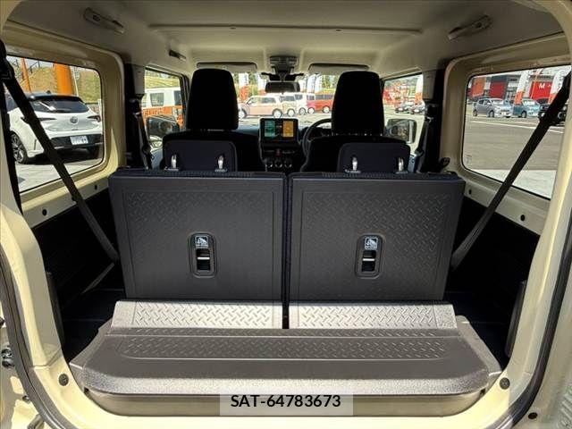 Suzuki JIMNY SIERRA 2026-08 8413047-18