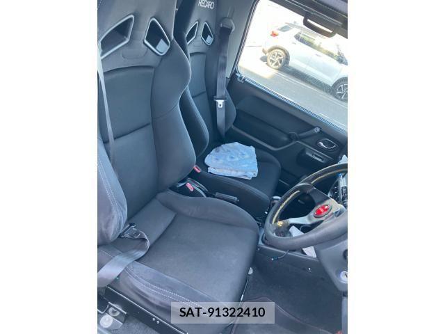 Suzuki JIMNY SIERRA 2006-03 8413051-11