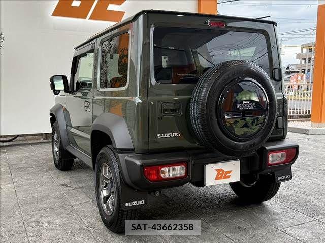 Suzuki JIMNY SIERRA 2022-04 8525372-12
