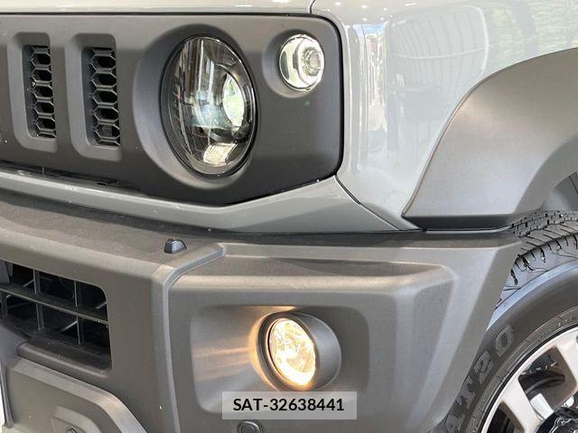 Suzuki JIMNY SIERRA 2025-11 8562292-11