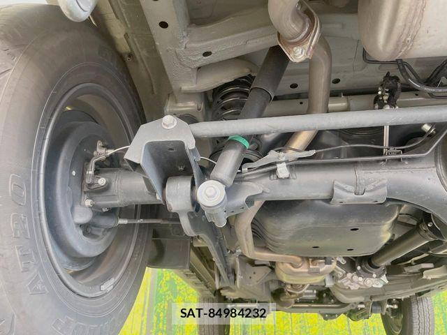Suzuki JIMNY SIERRA 2024-01 8627310-19
