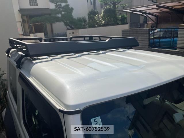 Suzuki JIMNY SIERRA 2022-05 8627311-10