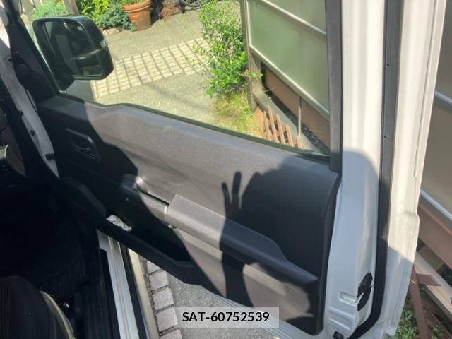 Suzuki JIMNY SIERRA 2022-05 8627311-11