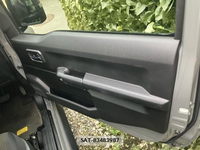 Suzuki JIMNY SIERRA 2023-07 8659689-14