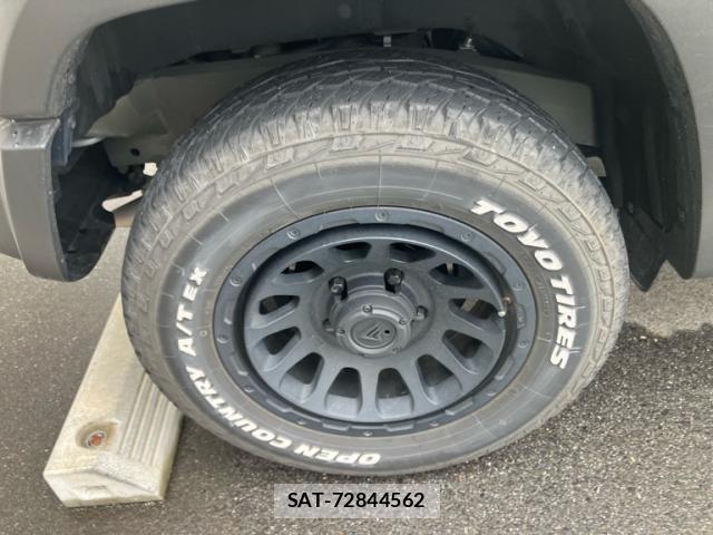 Suzuki JIMNY SIERRA 2023-03 8666326-6