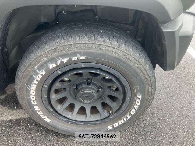 Suzuki JIMNY SIERRA 2023-03 8666326-7