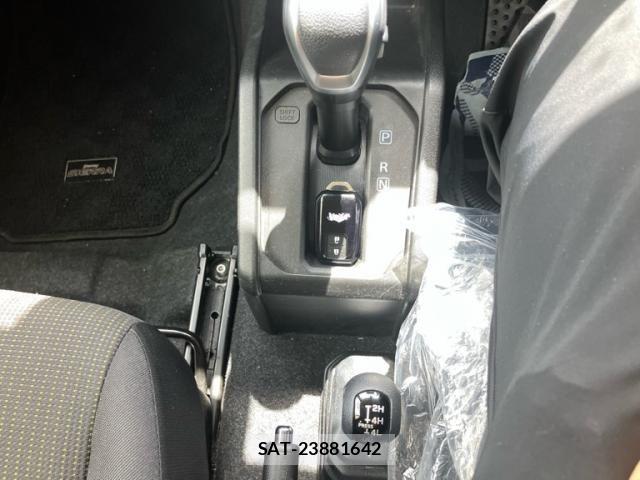 Suzuki JIMNY SIERRA 2023-12 8659694-19