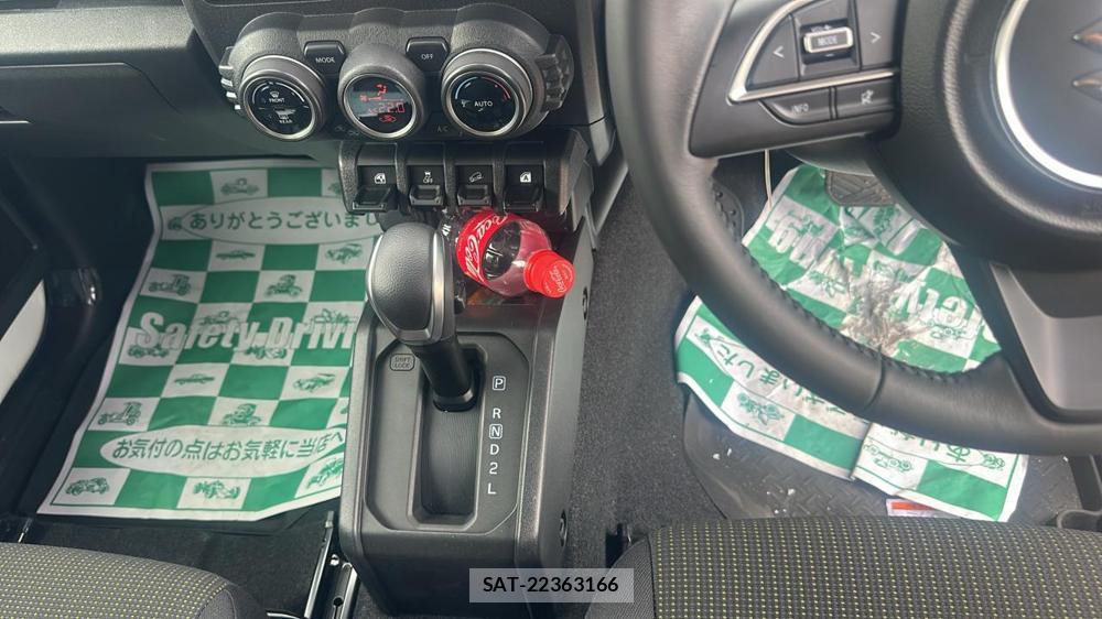 Suzuki JIMNY SIERRA 2025 6718125-16