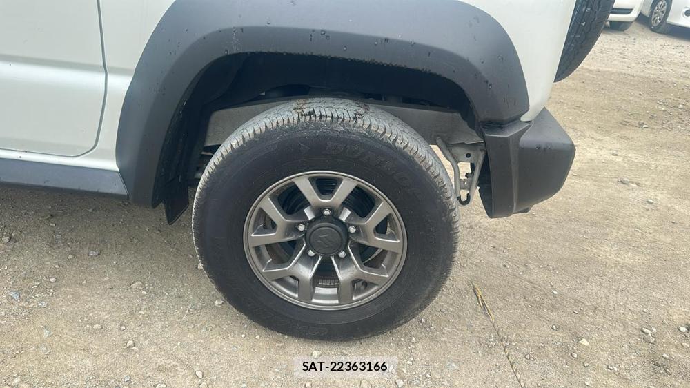 Suzuki JIMNY SIERRA 2025 6718125-26
