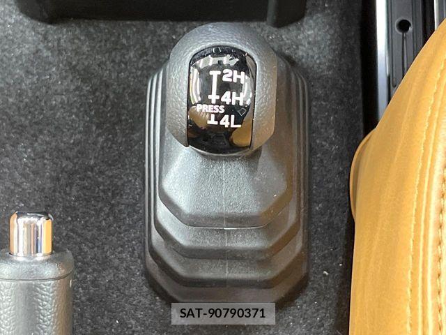 Suzuki JIMNY SIERRA 2025-01 8685779-6