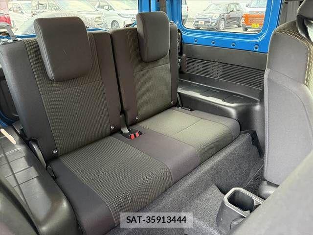 Suzuki JIMNY SIERRA 2019-01 8780726-17
