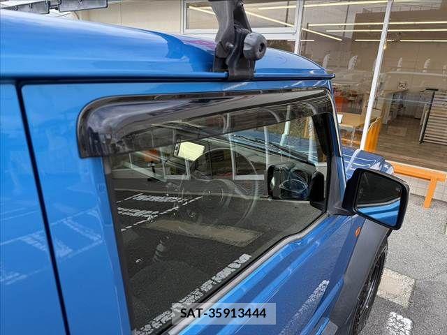 Suzuki JIMNY SIERRA 2019-01 8780726-29