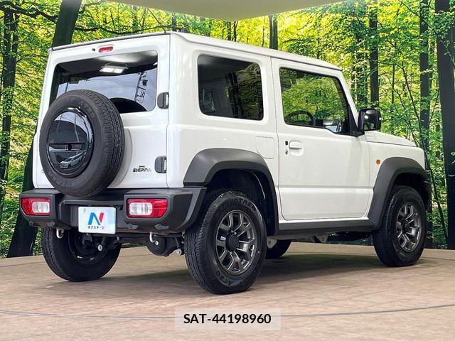 Suzuki JIMNY SIERRA 2025-02 8796320-16