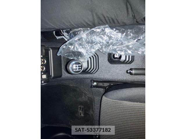 Suzuki JIMNY SIERRA 2023-08 8829683-15