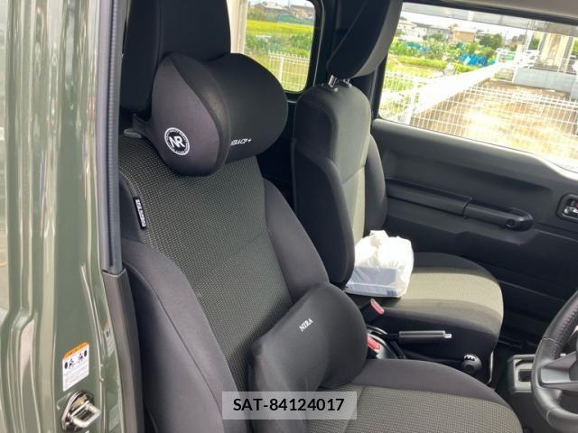 Suzuki JIMNY SIERRA 2023-11 8829684-15
