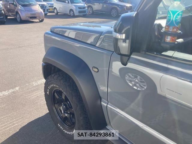 Suzuki JIMNY SIERRA 2021-03 8829690-4