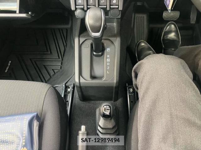 Suzuki JIMNY SIERRA 2023-11 8849460-19