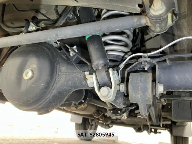 Suzuki JIMNY SIERRA 2022-12 8871258-23